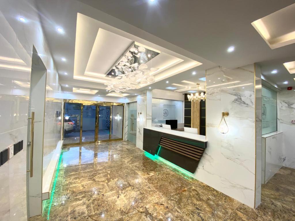 God'S Touch Apartments Signature Lagos Exterior photo