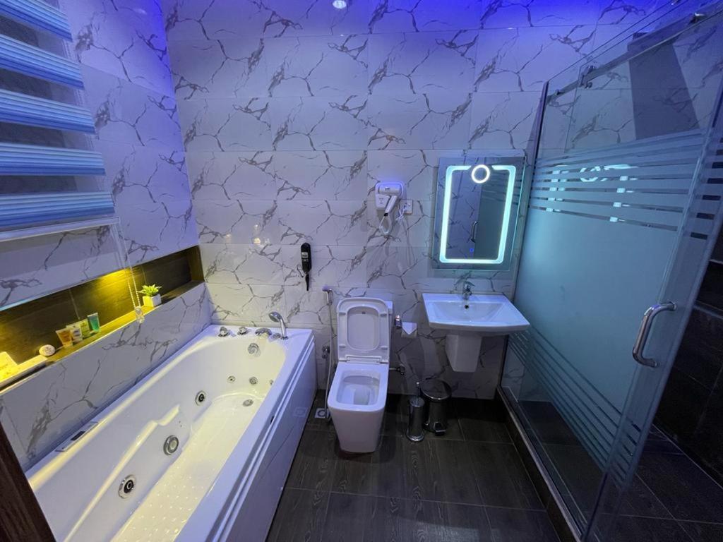 God'S Touch Apartments Signature Lagos Exterior photo