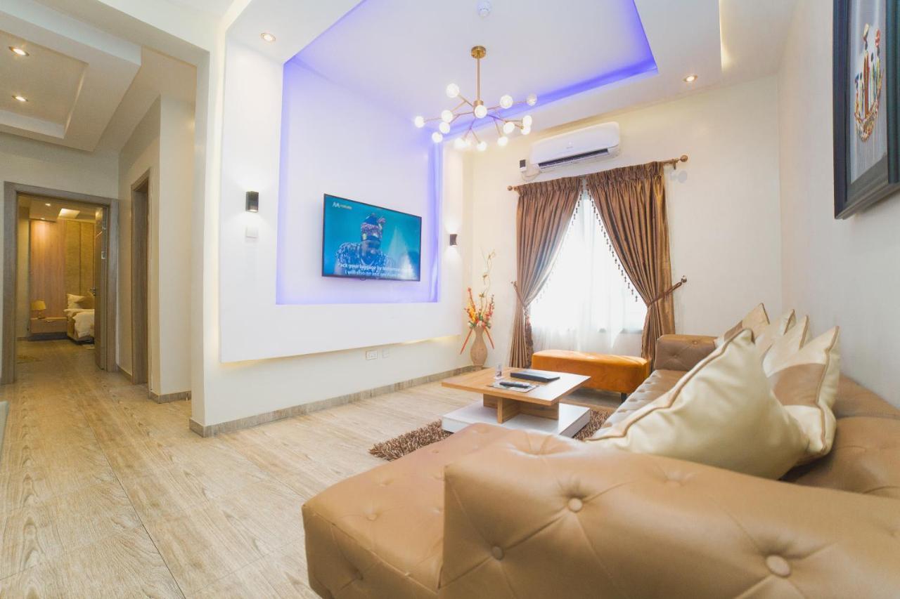 God'S Touch Apartments Signature Lagos Exterior photo